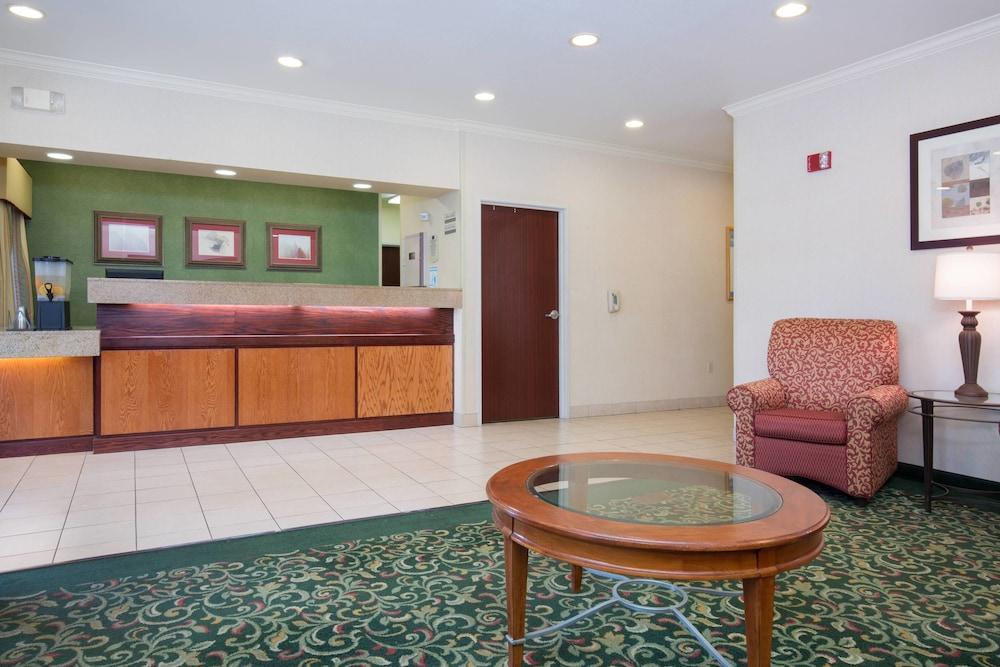 Fairfield Inn Вакавилл Экстерьер фото