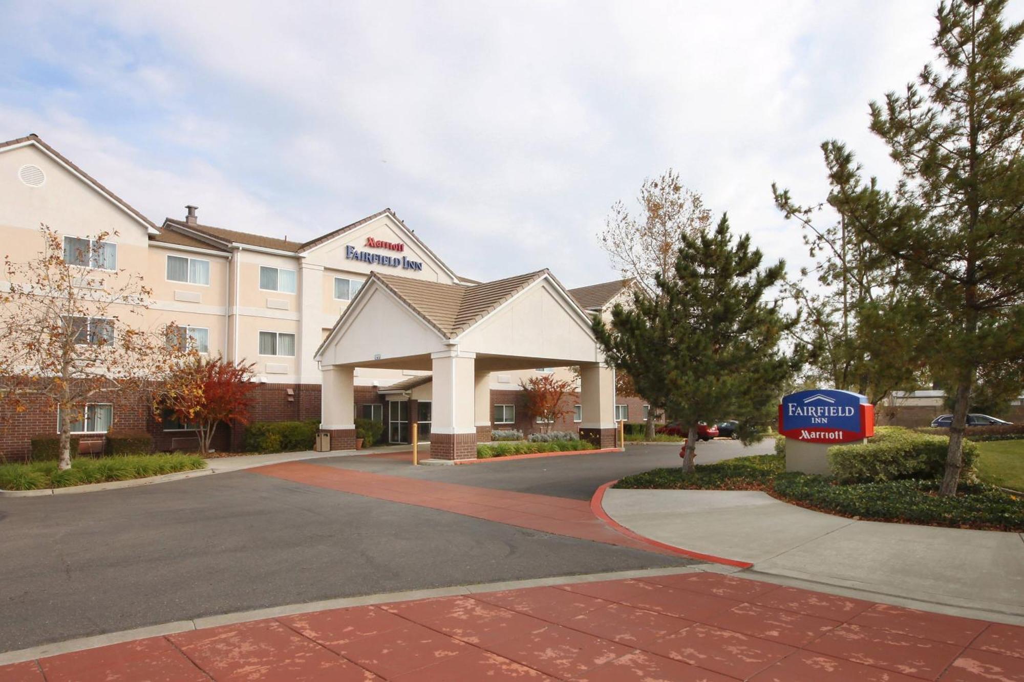 Fairfield Inn Вакавилл Экстерьер фото