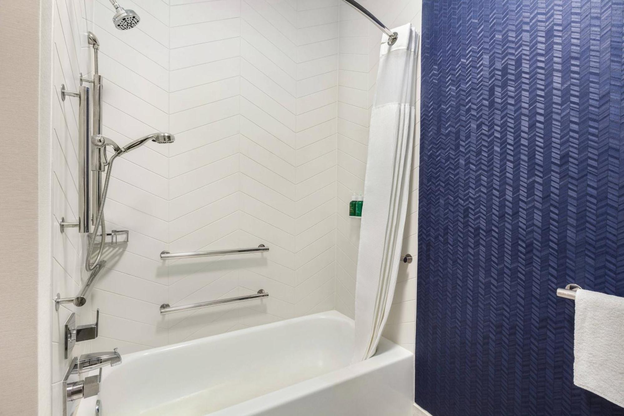 Fairfield Inn Вакавилл Экстерьер фото