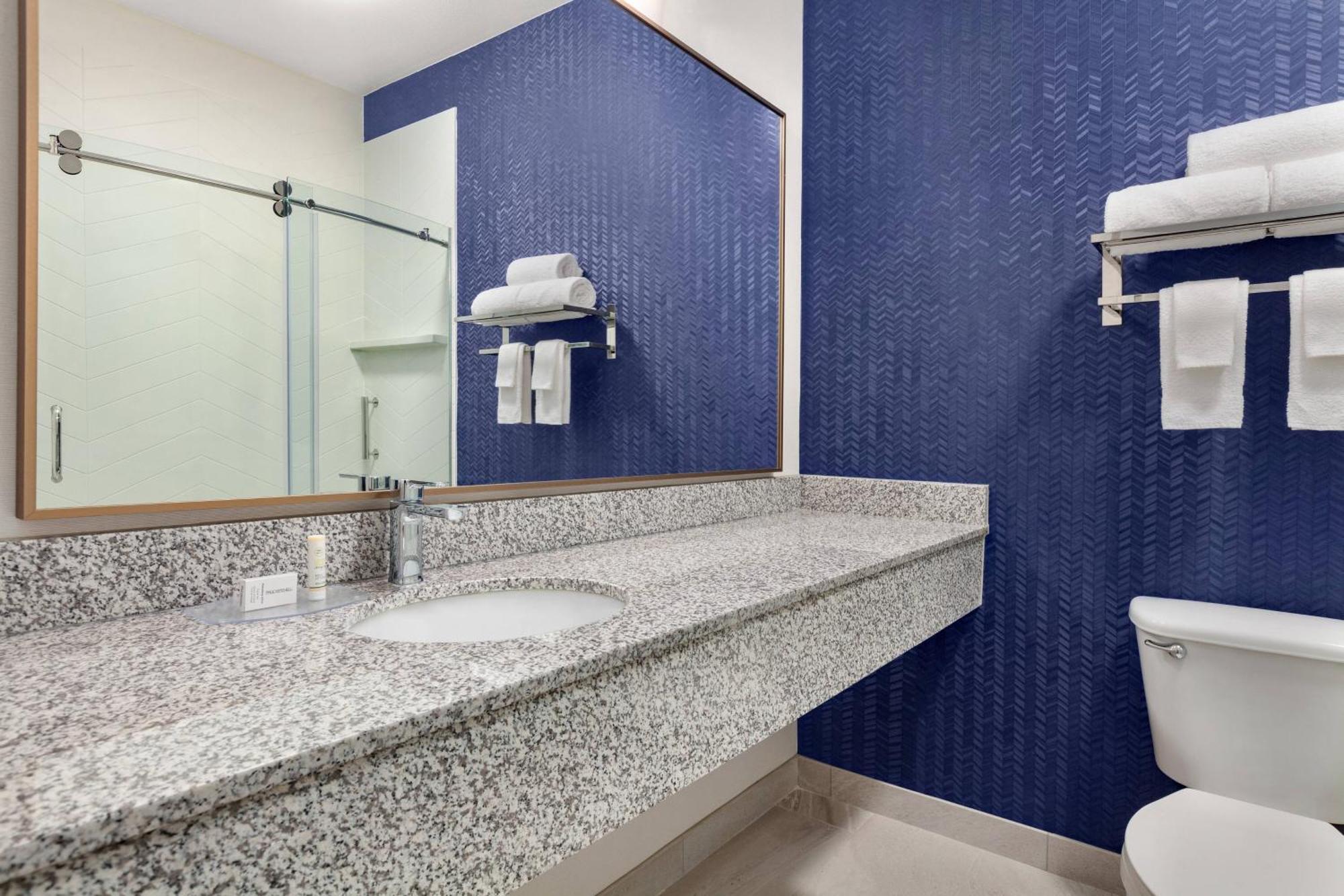 Fairfield Inn Вакавилл Экстерьер фото